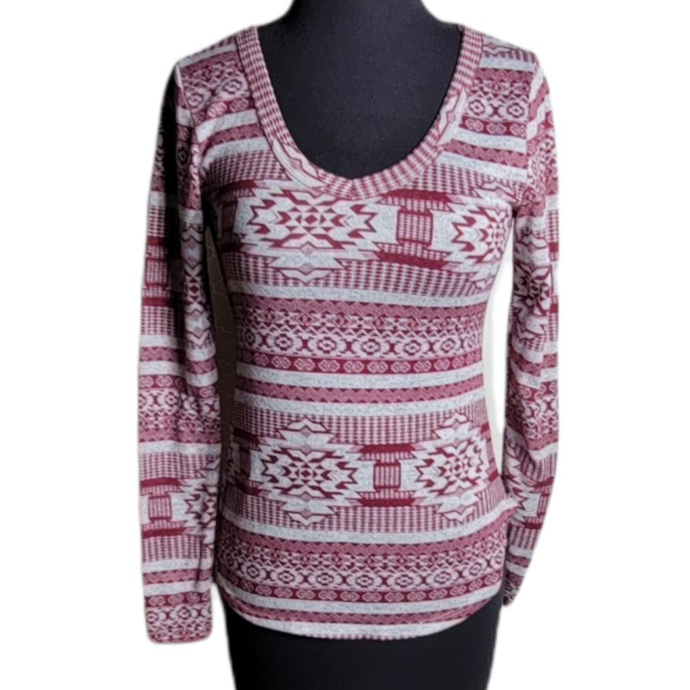 Rue21 aztec tribal print scoop neck long sleeve top burgundy gray women's small